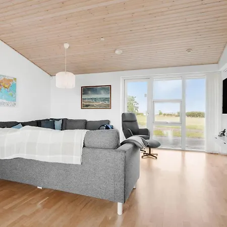 Amazing In Veslos With Wifi Hébergement de vacances *